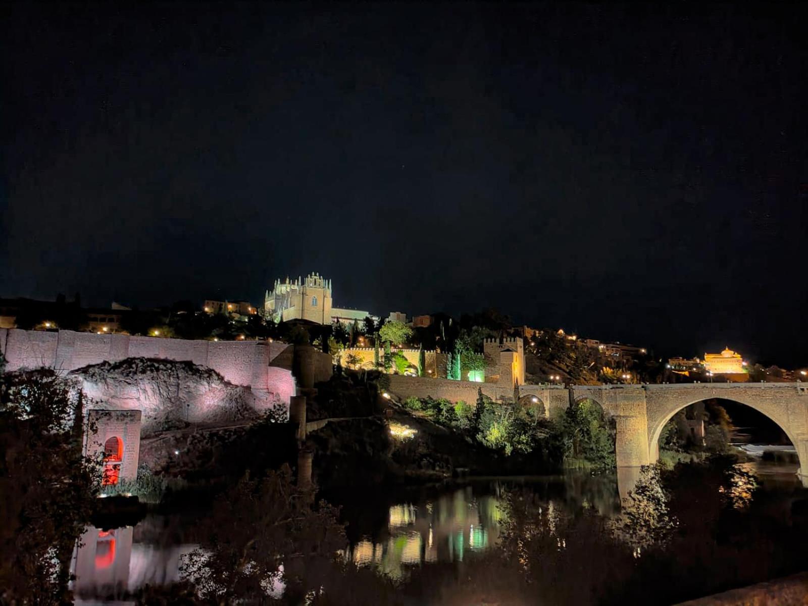 Apartmán Apartamento/Casa El Puente Toledo Exteriér fotografie